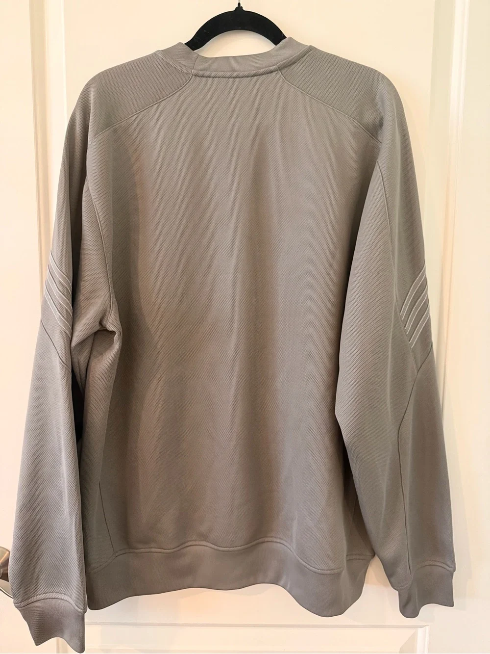 Adidas Nebraska Cornhuskers Men’s Large Gray ClimaWarm Crewneck Sweatshirt